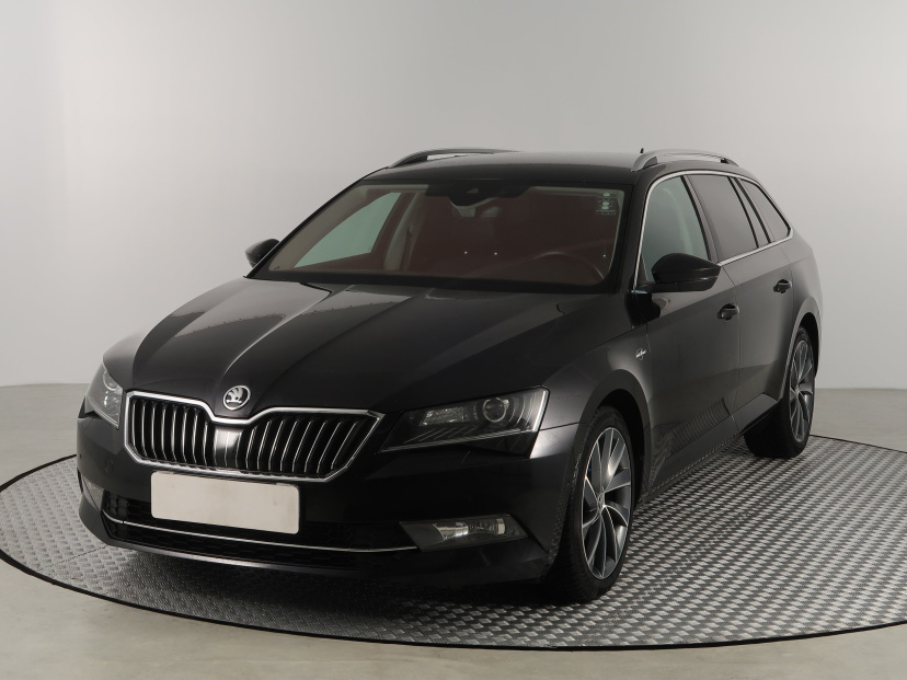 Škoda Superb, 2019