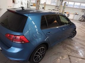 Volkswagen Golf - 2016