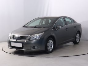 Toyota Avensis - 2010