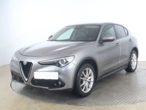 Alfa Romeo Stelvio - 2018