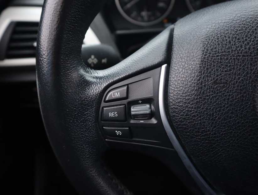 BMW 1, 2015