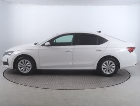Škoda Octavia - 2024