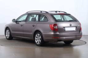 Skoda Superb - 2012