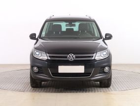 Volkswagen Tiguan - 2014