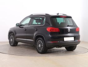 Volkswagen Tiguan - 2014