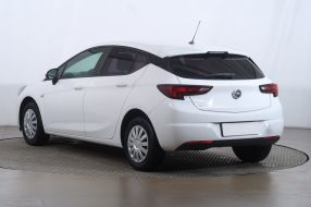 Opel Astra - 2016