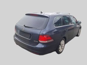 Volkswagen Golf - 2010