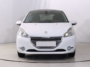 Peugeot 208 - 2013