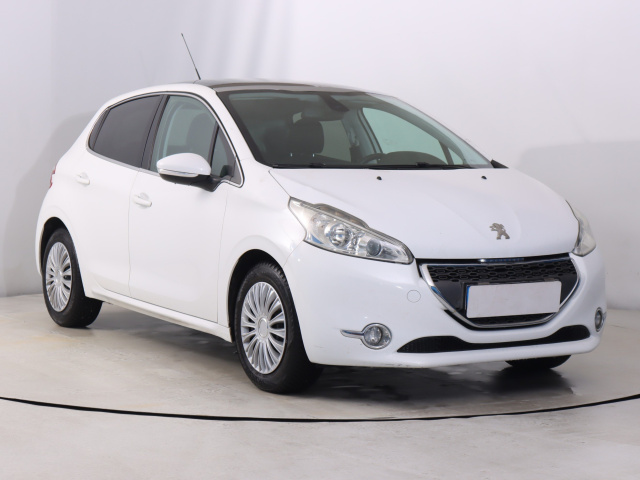 Peugeot 208 2013