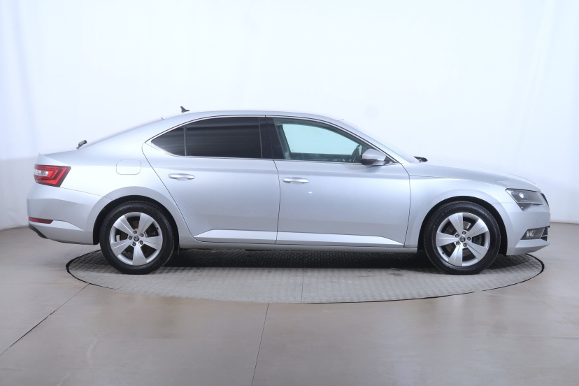 Škoda Superb, 2018