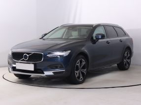 Volvo V90 Cross Country - 2022