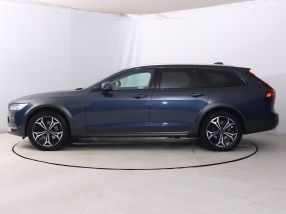 Volvo V90 Cross Country - 2022