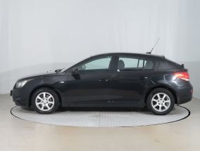 Chevrolet Cruze - 2012