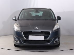 Peugeot 5008 - 2015