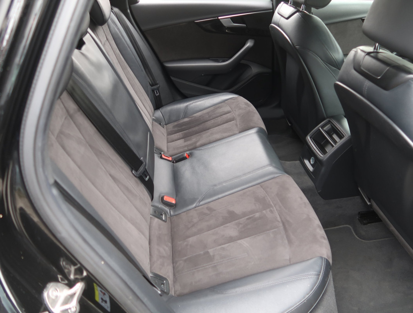 Audi A4, 2018