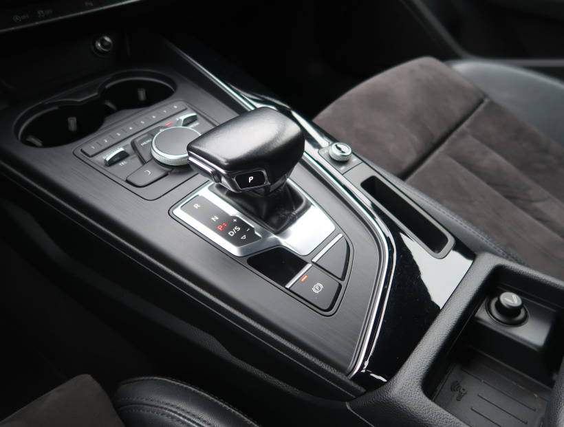 Audi A4, 2018