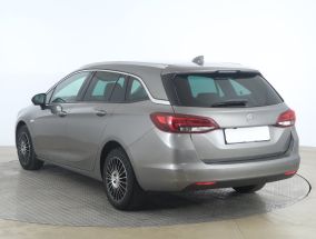 Opel Astra - 2017
