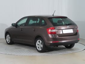 Skoda Rapid Spaceback - 2015