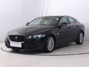 Jaguar XE - 2016