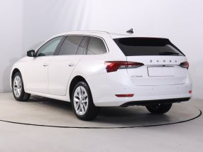 Škoda Octavia - 2021