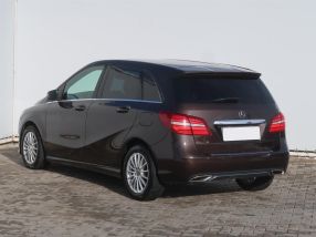Mercedes - Benz B - 2015