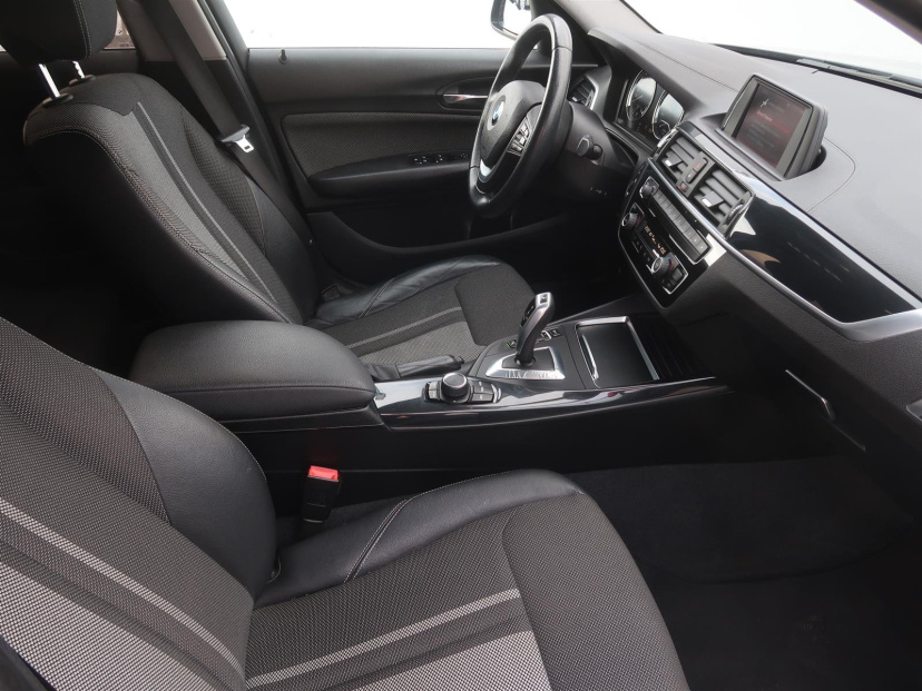 BMW 1, 2018