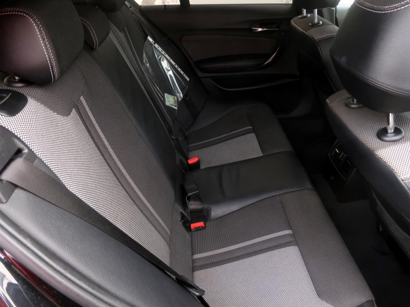 BMW 1, 2018