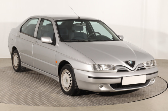 Alfa Romeo 146