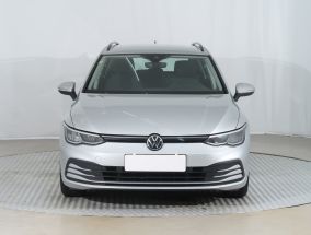 Volkswagen Golf - 2021