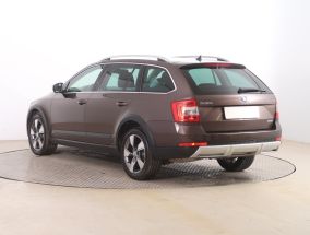 Škoda Octavia Scout - 2015