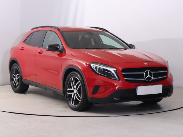 Mercedes-Benz GLA 2016