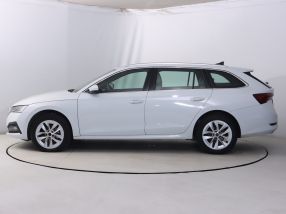 Škoda Octavia - 2021