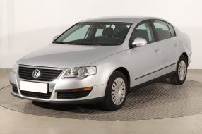 Volkswagen Passat - 2008
