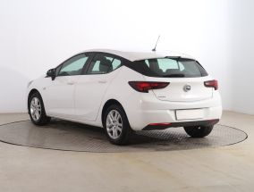 Opel Astra - 2016