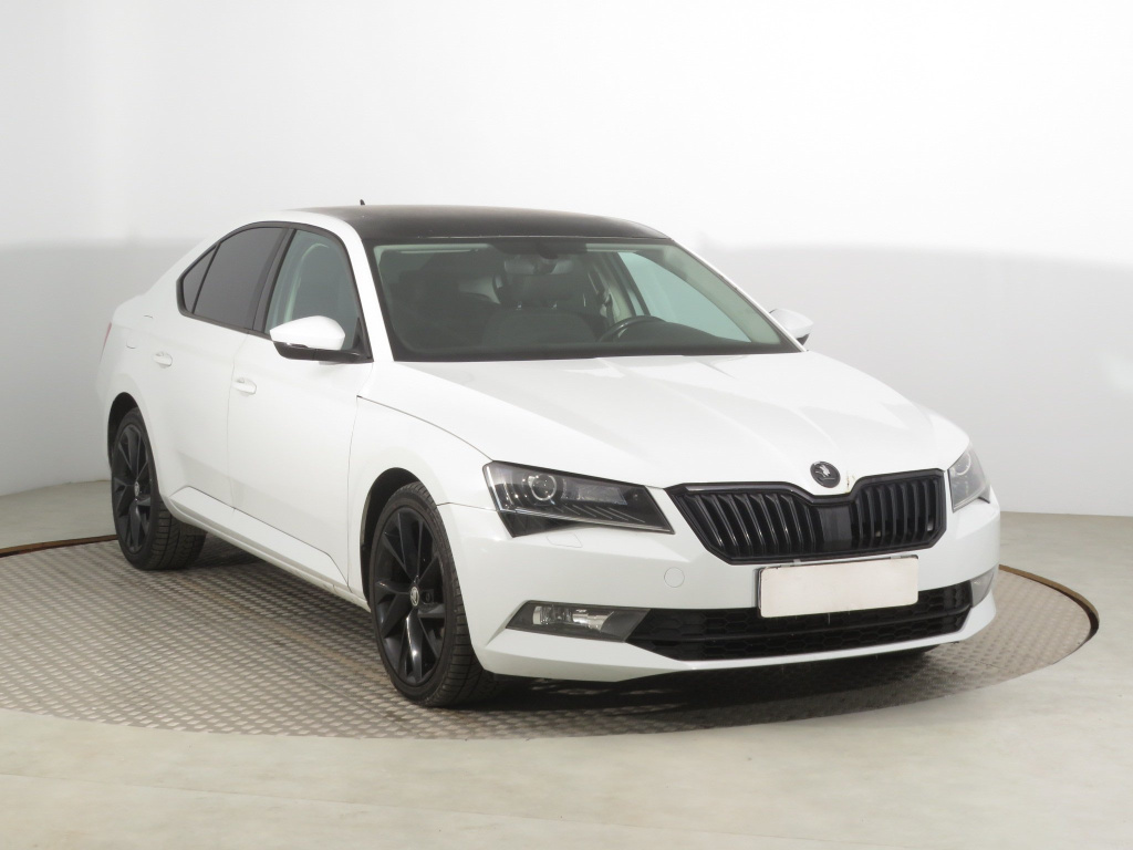 Škoda Superb, 2016