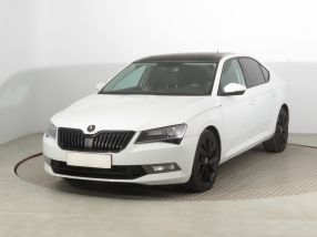 Škoda Superb - 2016