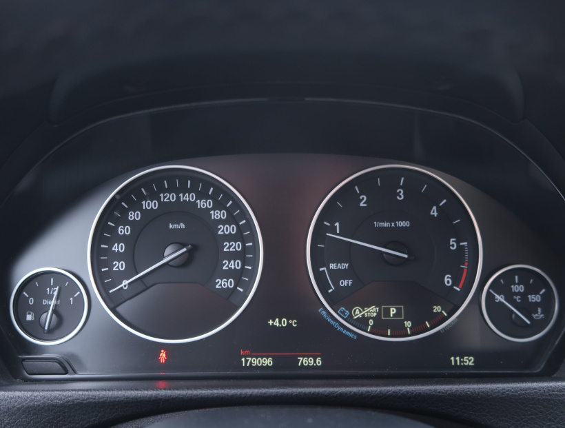 BMW 3, 2015