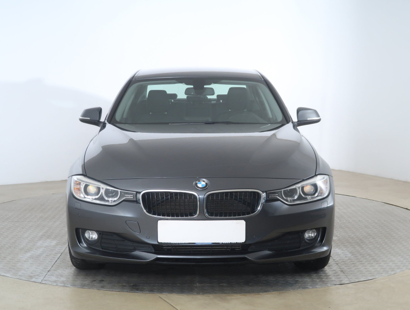 BMW 3, 2015
