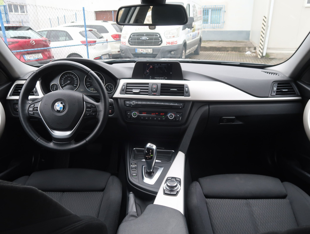 BMW 3