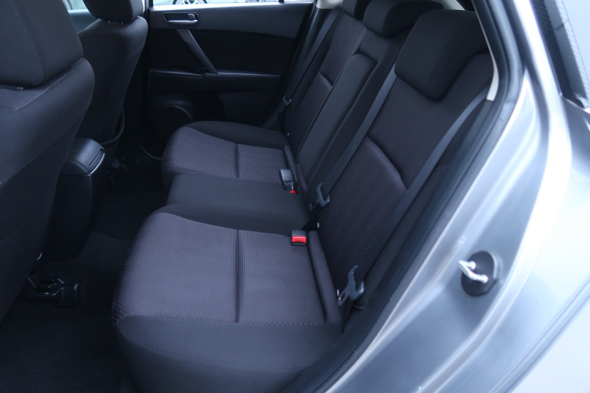 Mazda 3, 2010