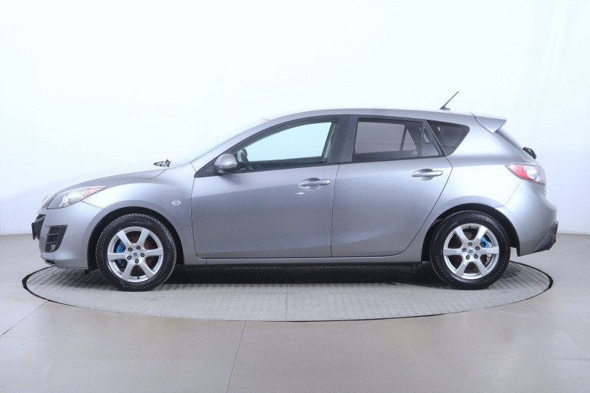 Mazda 3, 2010