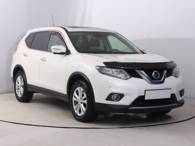 Nissan X-Trail 2015