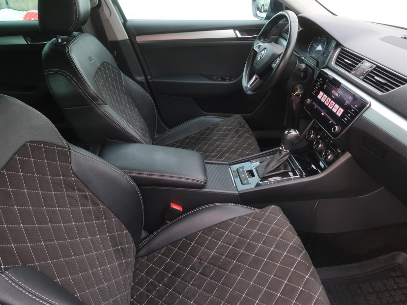 Škoda Superb, 2019