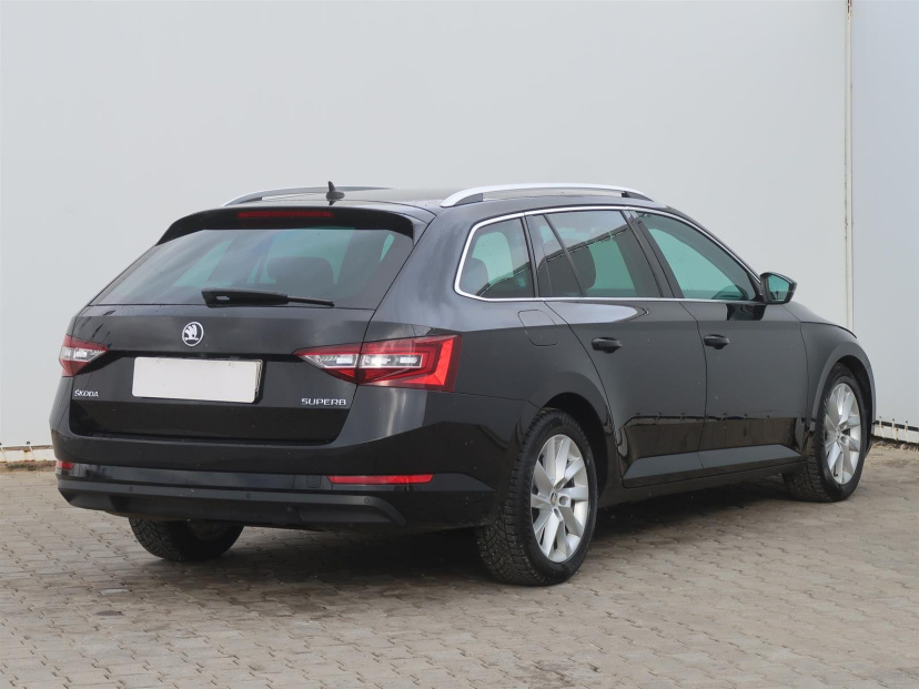 Škoda Superb, 2019
