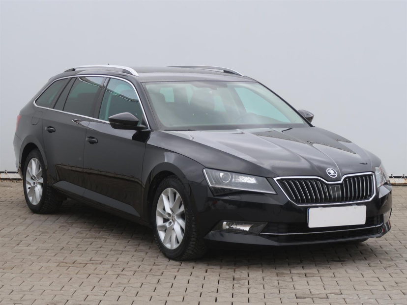 Škoda Superb, 2019