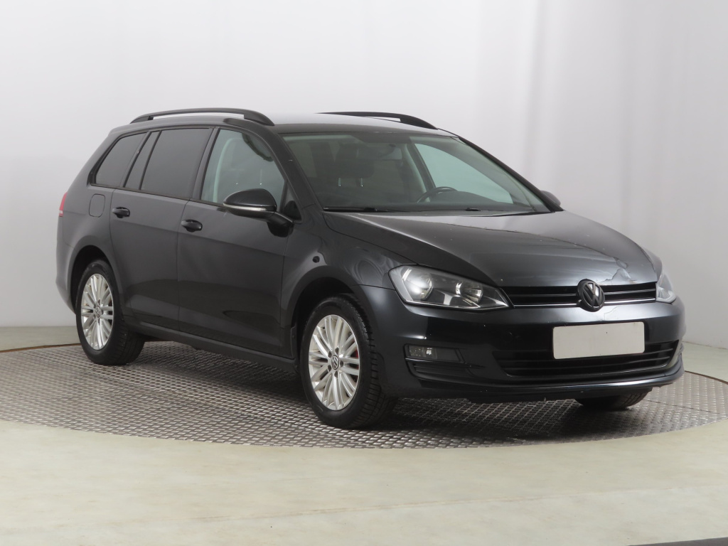 Volkswagen Golf, 2015