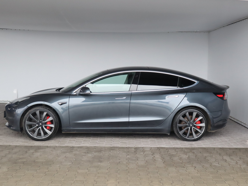 Tesla Model 3, 2019