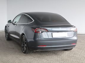 Tesla Model 3 - 2019