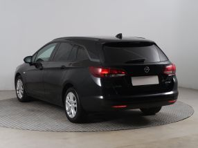 Opel Astra - 2017