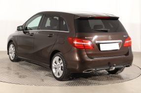 Mercedes-Benz B - 2015